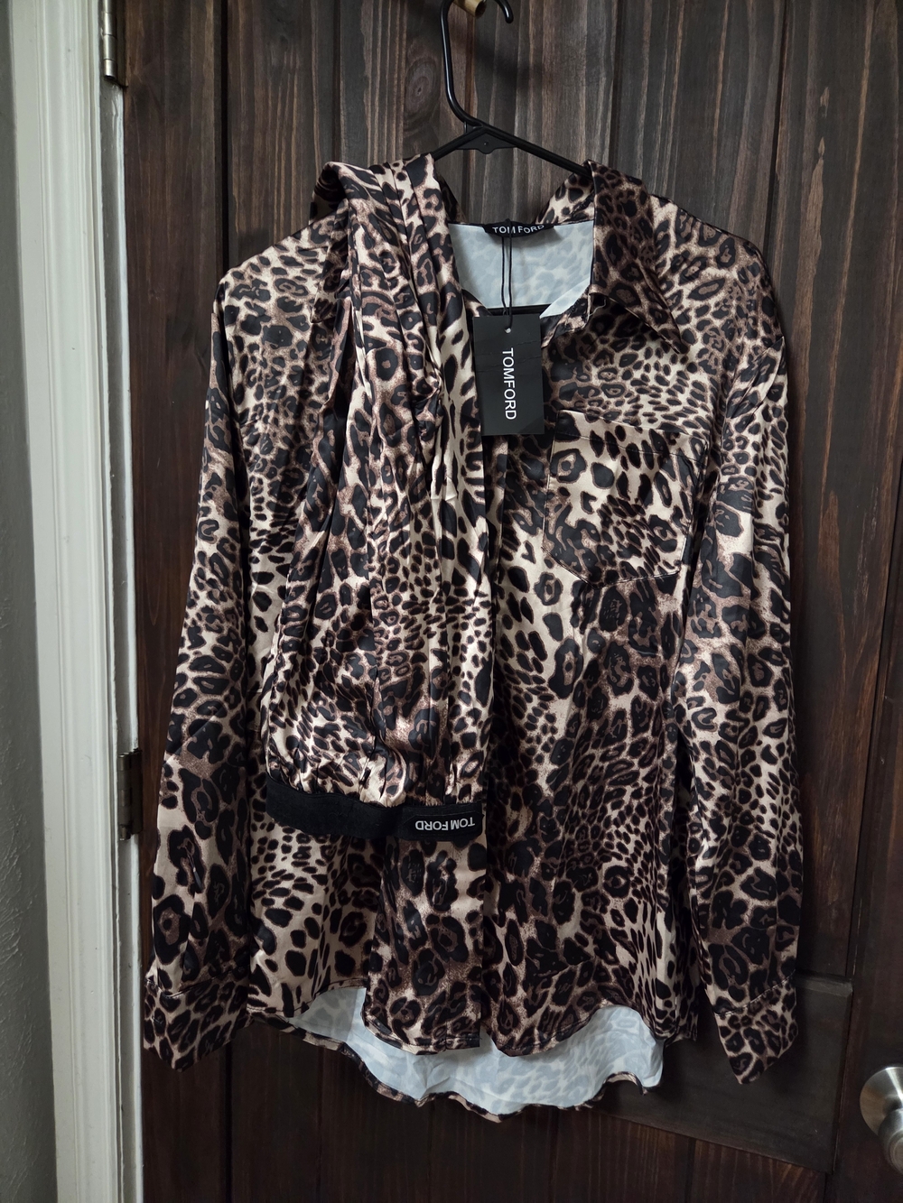 TF Women's Leopard Print Pajamas Loungewear NWT